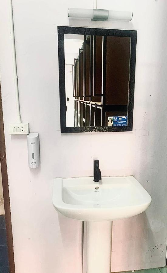 The Black Sheep Hostel Haad Rin Bagian luar foto
